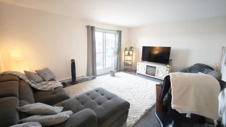 4894 Rue Bibeau Montréal (Pierrefonds-Roxboro), QC H9J - Photo 3
