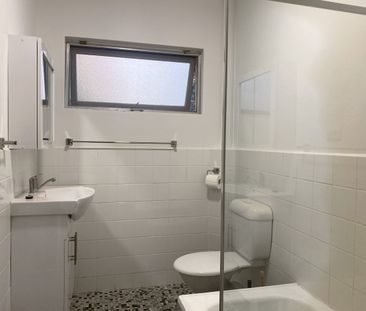 Sunny Renovated 2 Bedroom Townhouse - Photo 2