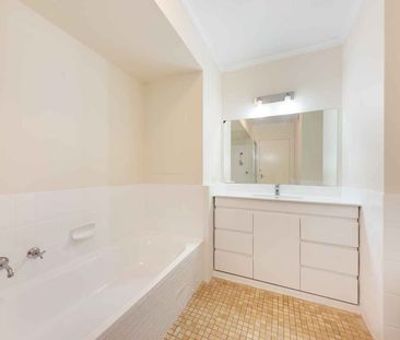 35/2 Parkside Ln Chatswood - Photo 4