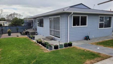 Walking Distance to Hospital - Photo 4