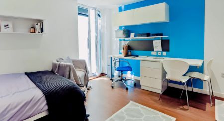 Premium Ground Floor - Photo 2