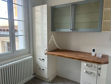 Location Appartement 2 pièces 47m² - Photo 4