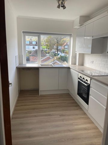 Victoria Drive, Old Town, Eastbourne | One-Bedroom Flat - Photo 3