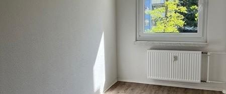 Frisch renoviert! Ansprechende 3-Zimmer-Wohnung - Foto 1