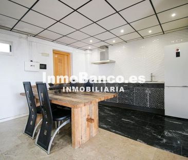 4 bedroom luxury Villa for rent in Torrent, Valencia - Photo 4