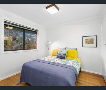 FAMILY LIVING CLOSE TO THE BEACH! - Photo 5