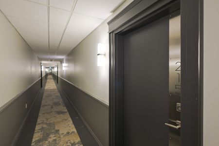 For Lease - 15 Jacksway Crescent Unit# 215, London North, Ontario - Photo 3