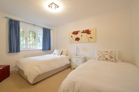 Gower Road, Weybridge, KT13 - Photo 5