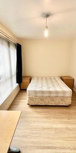 1 bedroom in a house share to rent - Photo 4