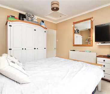 2 bedroom terraced house to rent - Photo 6