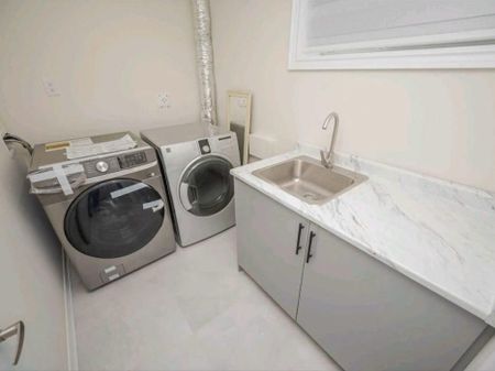 For Lease - 372 HIGHSIDE Drive, Milton, Ontario - Photo 5