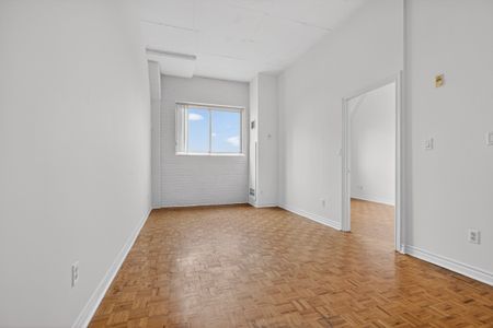 For Lease - 1401 Dupont Street Unit# 404, Toronto, Ontario - Photo 4