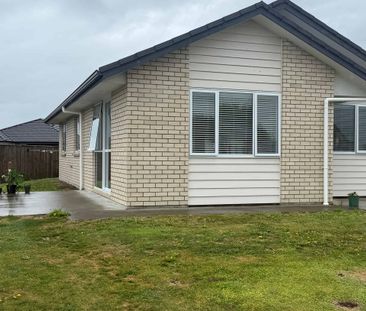 3 Bedroom Levin - Photo 4