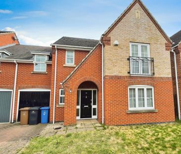 4 bedroom semi-detached house to rent - Photo 6