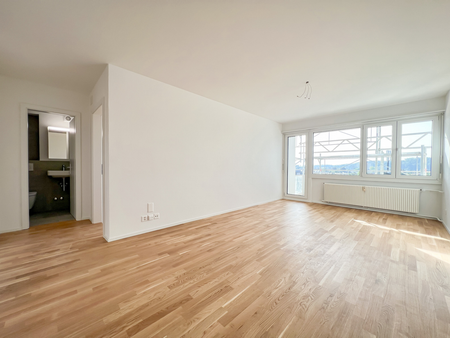 Moderne 3.5-Zimmerwohnung im 2. Stock - Foto 3