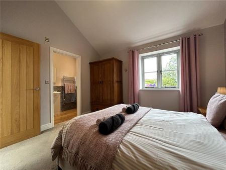 5 bedroom detached house to rent - Photo 5