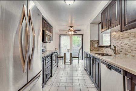 For Lease - 2550 Thomas Street Unit# 73, Mississauga, Ontario - Photo 3