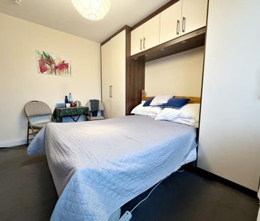 House share to rent - Photo 1