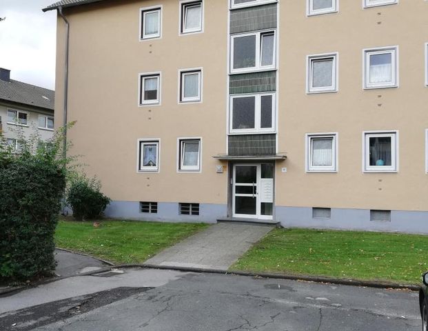 2 Zimmer am Nußberg - noch im Dezember anmieten! - Photo 1
