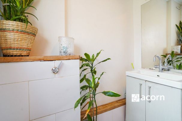 Denmark Road, London, SE5 - Photo 1