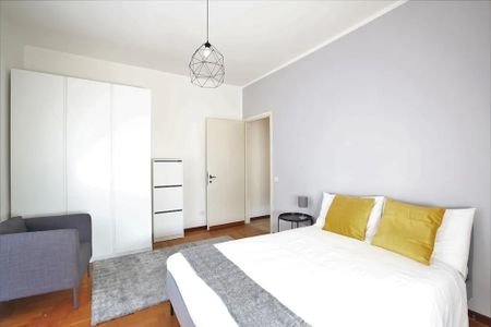 Via Privata Mauro Rota, Milan, Lombardy 20125 - Photo 3