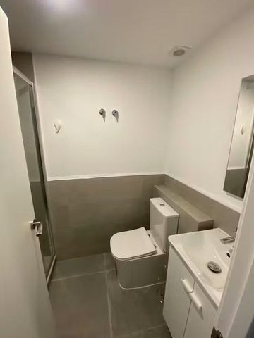 Carrer San Edesio, Manises, Valencian Community 46940 - Photo 3