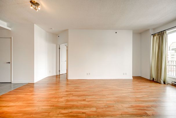 1445 Rue Stanley, Montréal, QC - Photo 1
