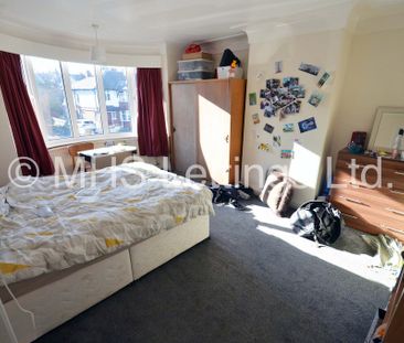 4 Bedroom Semi-Detached House for rent in Becketts Park Drive - Photo 6