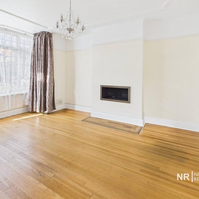 3 bedroom semi-detached house to rent - Photo 1