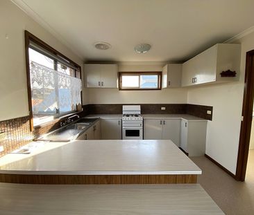 4/3 Stanley Street, Newtown - Photo 2