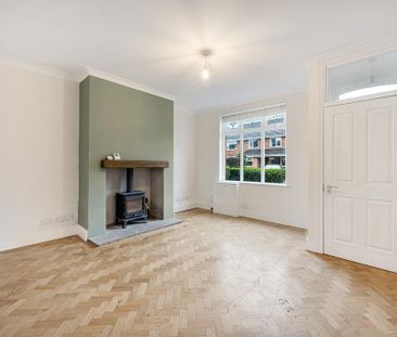 3 bedroom end of terrace house to rent - Photo 2