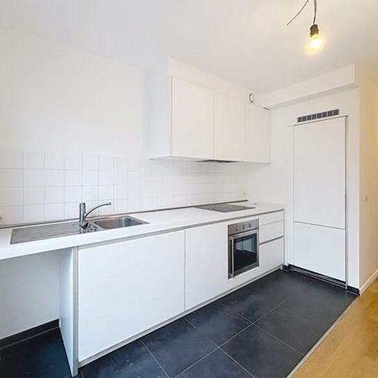 Appartement te huur - Photo 1