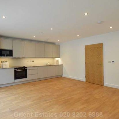 1 bedroom property to rent in London - Photo 1