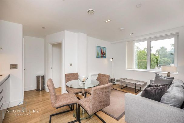 1 bedroom flat to rent - Photo 1