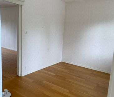 Styrmansgatan, Ursviken - Foto 1