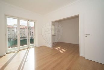 Apartamento T3 em Lisboa