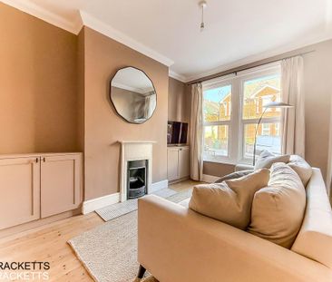 3 bedroom property to rent - Photo 1