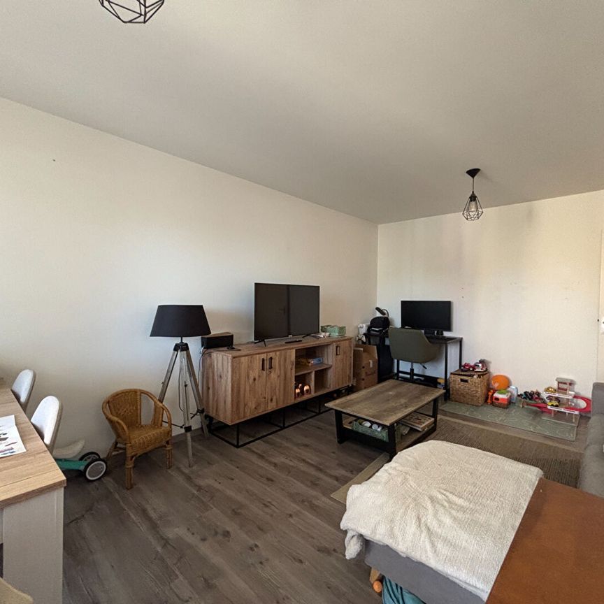 Location Appartement 3 pièces 68m² - Photo 1