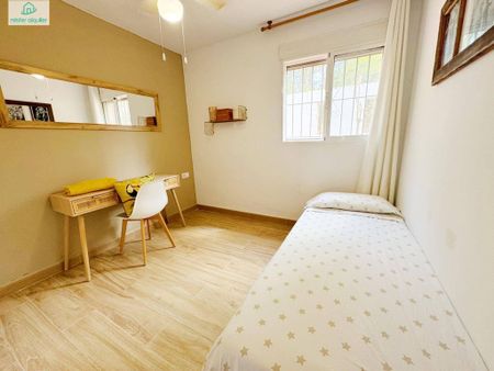 Luxury 5 room Detached House for rent in Aigues, Valencia - Photo 4