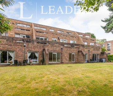 2 bedroom property to rent Stroudwater Park, Weybridge, KT13 - Photo 3