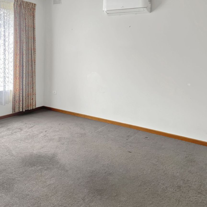 Unit 1/2 Aquila Court, Ballarat North - Photo 1