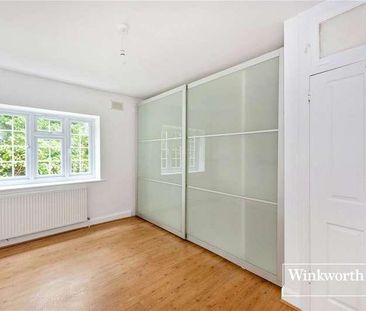 Etchingham Court, Etchingham Park Road, Finchley, London, N3 - Photo 6