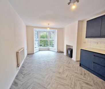 3 bedroom apartment to rent - Photo 2