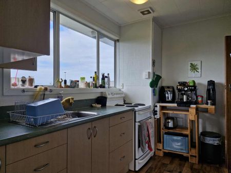 Prime Position - Photo 5