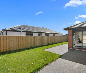 Modern 4BR Family Home in Rolleston - Photo 6