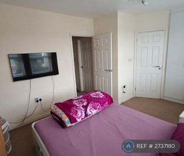 3 bedroom end of terrace house to rent - Photo 6