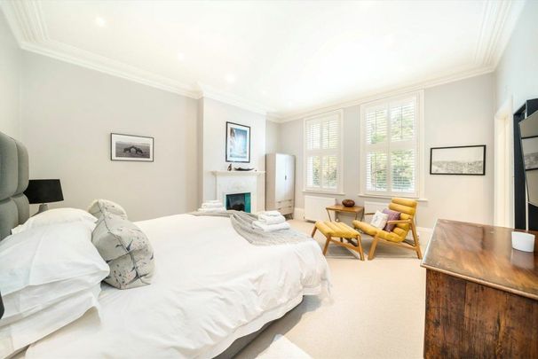 Lewisham Park, Lewisham, SE13 - Photo 1