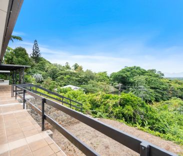 Elevated level living with breathtaking views - Photo 5