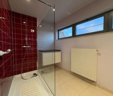 Schitterend appartement met 2 slaapkamers en autostaanplaats! - Foto 1