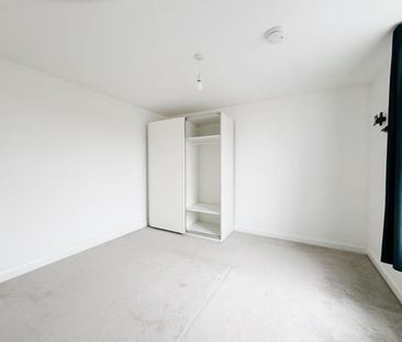 Room in a Shared House, Derrick Road, BS15 - Photo 3